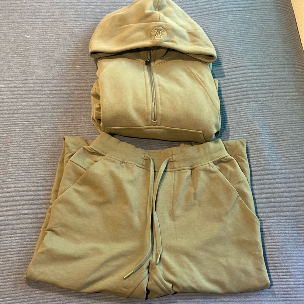 Lululemon Scuba Oversized 1/2 Zip Hoodie & City Sweat Jogger Set Grey Sage XS/S